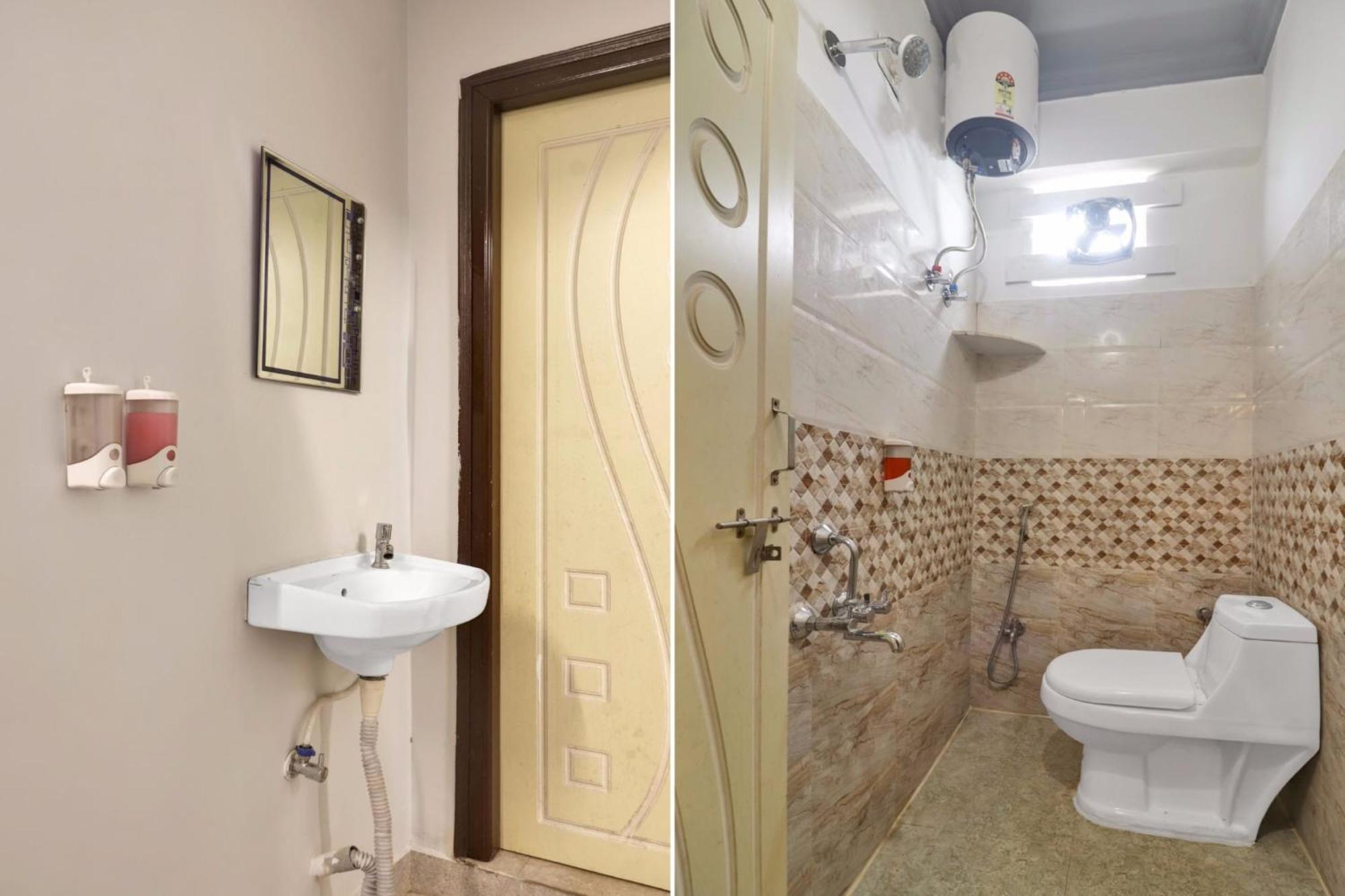 Super Townhouse Rcc Blizz Hotel Kondapur  Bagian luar foto